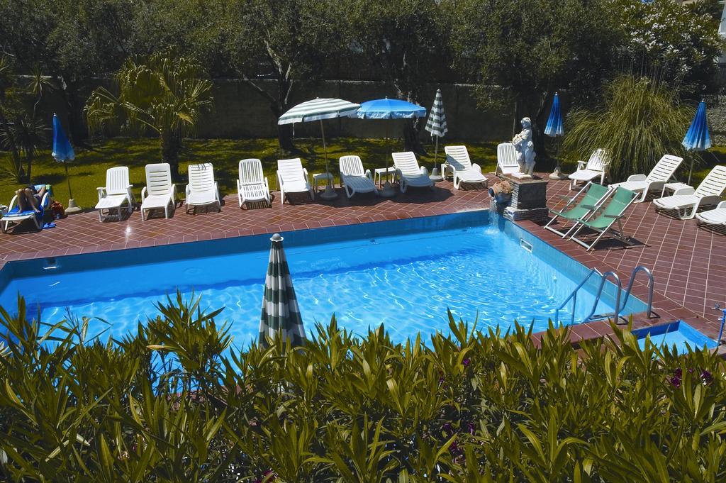 Hotel Villa Al Parco Forio  Luaran gambar