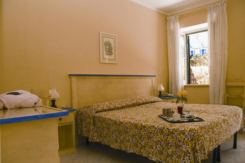 Hotel Villa Al Parco Forio  Luaran gambar